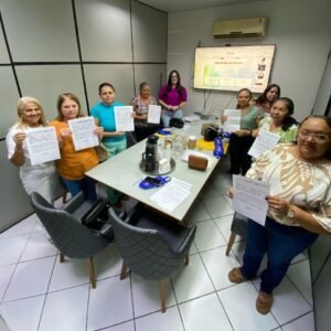 PREVIJUNO realiza entrega de Cartas de Concessão de Aposentadorias e Orientação sobre Finanças Pessoais